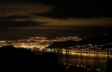 Dunedin at night